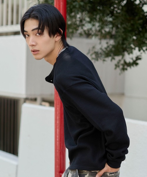 WEGO(ウィゴー)の「WEGO/【26年秋冬新作】ワッフルヘンリーネックT(Tシャツ/カットソー・メンズ・グリーン系その他/ブラック系その他/ホワイト/ブラック・MEDIUM/LARGE)」の14枚目の写真