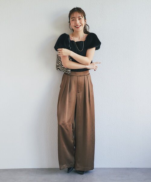 La boutique BonBon(ラブティックボンボン)の「【RISA監修・シーズンレスで楽しめる】サテン2タックワイドパンツ(その他パンツ・レディース・ライトグレー/ブラウン/ライトベージュ・FREE)」の19枚目の写真