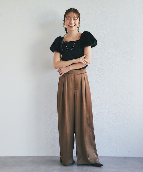 La boutique BonBon(ラブティックボンボン)の「【RISA監修・シーズンレスで楽しめる】サテン2タックワイドパンツ(その他パンツ・レディース・ライトグレー/ブラウン/ライトベージュ・FREE)」の20枚目の写真