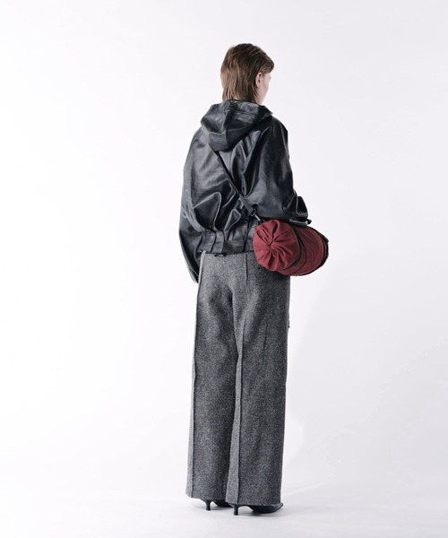Cote&Ciel（コートエシエル）の「【cote&ciel/コートエシエル】 VIKOS M Smooth Burgundy / ミニショルダーバッグ 拡張（ショルダーバッグ・メンズ・バーガンディー・FREE）」の7枚目の写真