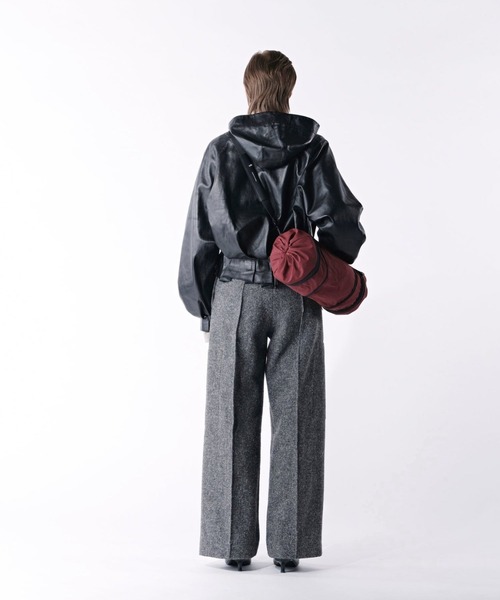 Cote&Ciel（コートエシエル）の「【cote&ciel/コートエシエル】 VIKOS M Smooth Burgundy / ミニショルダーバッグ 拡張（ショルダーバッグ・メンズ・バーガンディー・FREE）」の8枚目の写真