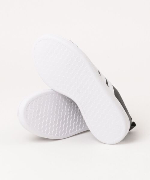 adidas(アディダス)の「【adidas】当社限定モデル EASYCOURT(スニーカー・レディース・ブラック×ホワイト・24.0cm/23.5cm/24.5cm/23.0cm/22.5cm)」の3枚目の写真
