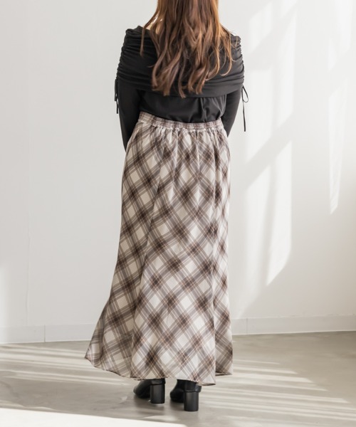 CLETTE(クレット)の「チェック柄シフォンスカート(スカート・レディース・ベージュ/ネイビー・LL/3L/4L)」の6枚目の写真