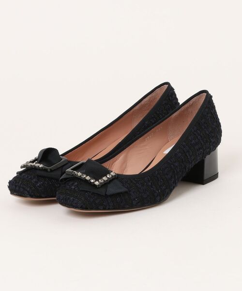 LANVIN en Bleu(ランバンオンブルー)の「スクエアトゥバックルリボンパンプス(パンプス・レディース・ベージュ/ブラック/ブラック系その他2・23.0cm/23.5cm/24.0cm/24.5cm/22.0cm/22.5cm)」の2枚目の写真