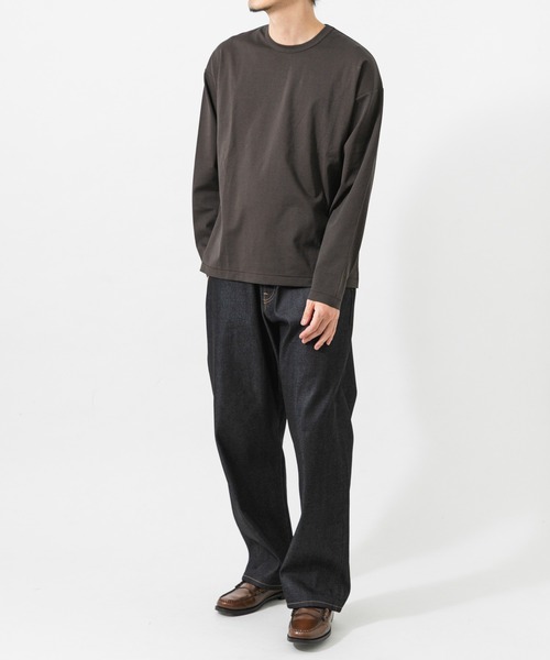 URBAN RESEARCH(アーバンリサーチ)の「COTTON NYLON SMOOTHY LONG-SLEEVE(Tシャツ/カットソー・メンズ・ダークブラウン/ブラック/グレー/ホワイト・MEDIUM/SMALL/LARGE)」の10枚目の写真