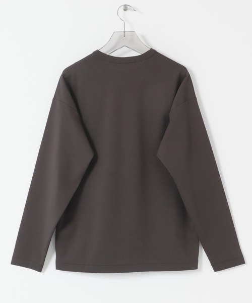 URBAN RESEARCH(アーバンリサーチ)の「COTTON NYLON SMOOTHY LONG-SLEEVE(Tシャツ/カットソー・メンズ・ダークブラウン/ブラック/グレー/ホワイト・MEDIUM/SMALL/LARGE)」の12枚目の写真