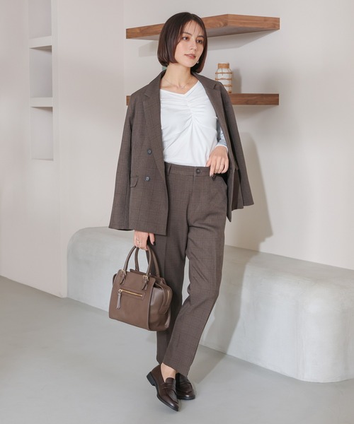 GLACIER lusso(グラシアルッソ)の「フロントギャザートップス(Tシャツ/カットソー・レディース・アイボリー/モカ/ブルーグリーン/ブラック・L/LL/M/S)」の11枚目の写真