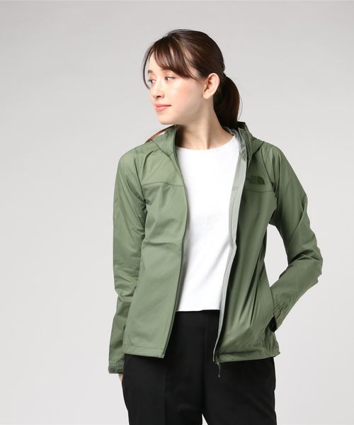 THE NORTH FACE（ザノースフェイス）の「ザ・ノース・フェイス ウィメンズマウンテンジャケット / ベンチャージャケット（マウンテンパーカー・レディース・ローズ/ブラック/ワインレッド/ダークブルー/スカイブルー/レンガ/カーキオリーブ/ターコイズブルー/ワイン/ライトグレー/ライトブルー/カーキ/ネイビー/ピンク/ブルー/グリーン・LARGE/SMALL/MEDIUM/X-LARGE）」の4枚目の写真