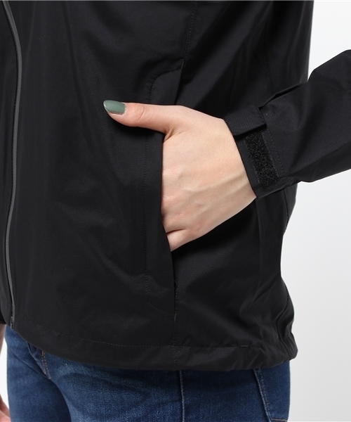 THE NORTH FACE（ザノースフェイス）の「ザ・ノース・フェイス ウィメンズマウンテンジャケット / ベンチャージャケット（マウンテンパーカー・レディース・ローズ/ブラック/ワインレッド/ダークブルー/スカイブルー/レンガ/カーキオリーブ/ターコイズブルー/ワイン/ライトグレー/ライトブルー/カーキ/ネイビー/ピンク/ブルー/グリーン・LARGE/SMALL/MEDIUM/X-LARGE）」の18枚目の写真