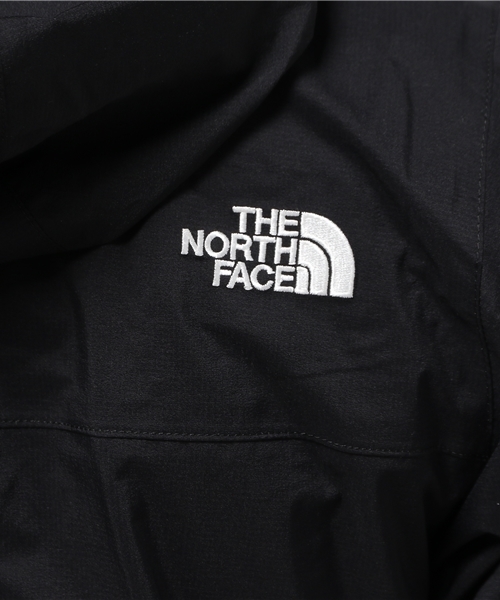 THE NORTH FACE（ザノースフェイス）の「ザ・ノース・フェイス ウィメンズマウンテンジャケット / ベンチャージャケット（マウンテンパーカー・レディース・ローズ/ブラック/ワインレッド/ダークブルー/スカイブルー/レンガ/カーキオリーブ/ターコイズブルー/ワイン/ライトグレー/ライトブルー/カーキ/ネイビー/ピンク/ブルー/グリーン・LARGE/SMALL/MEDIUM/X-LARGE）」の21枚目の写真