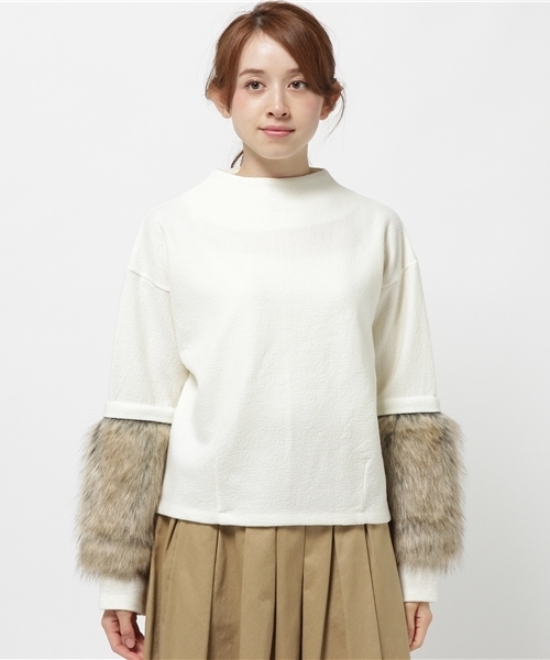 UNITED TOKYO（ユナイテッドトウキョウ）の「2WAYスリーブファープルオーバー（ニット/セーター・レディース・ネイビー/ブラウン/ホワイト・FREE）」の8枚目の写真