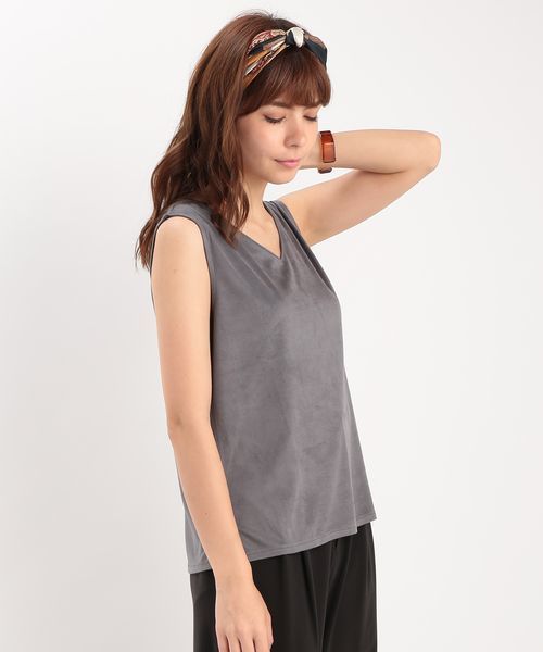 ROPE' PICNIC（ロペピクニック）の「フェイクスェードノースリーブプルオーバー（その他トップス・レディース・ベージュ/オフホワイト/グレー・38）」の3枚目の写真