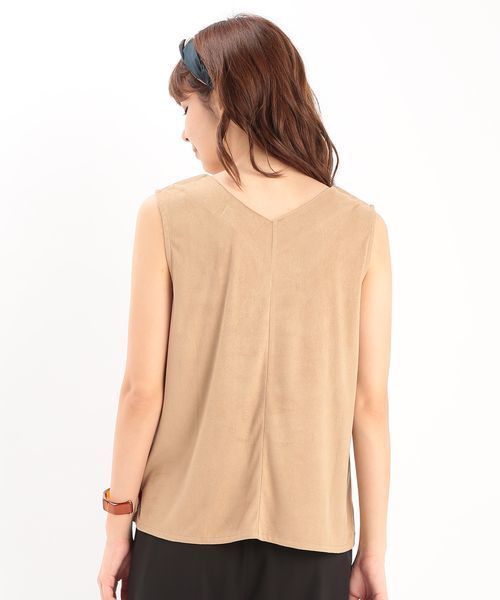 ROPE' PICNIC（ロペピクニック）の「フェイクスェードノースリーブプルオーバー（その他トップス・レディース・ベージュ/オフホワイト/グレー・38）」の4枚目の写真