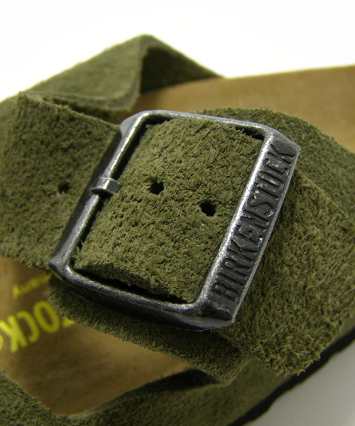 BEAUTY&YOUTH UNITED ARROWS(ビューティーアンドユースユナイテッドアローズ)の「BIRKENSTOCK arizona(サンダル・メンズ・オリーブ・39/40/41/42)」の2枚目の写真