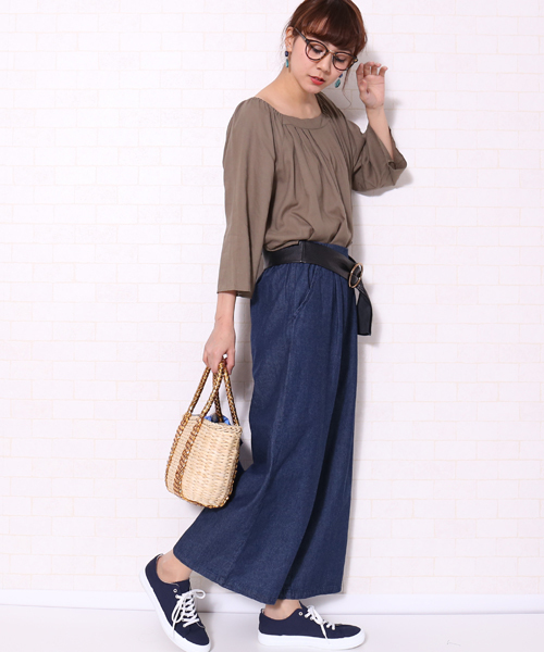 CHARM BERRY TIC（チャームベリーチック）の「デニムワイドパンツ（デニムパンツ・レディース・ネイビー/ブルー・M/L）」の22枚目の写真