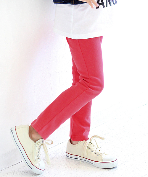 devirock（デビロック）の「【旧モデル】ウルトラストレッチパンツ レギパン 保育園パンツ（その他パンツ・キッズ・レッド/ワイン/ヘザーチャコール/ダークグリーン/ベージュ系その他/ピンク/杢グレー/カーキ/ブラック/ブルー系その他/ブルー/ターコイズブルー/イエロー/マスタード/ネイビー/グリーン系その他/ダークパープル/ピンク系その他/チャコール/レッド系その他/レッド系その他2/パープル系その他・95/110/130/100/120/90/80/160/140/150）」の17枚目の写真