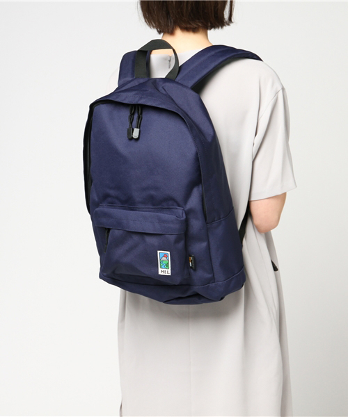 MEI（メイ）の「【MEI】メイ エム・イー・アイ ベーシックバックパック（バックパック/リュック・レディース・ターコイズブルー/ブラック/ネイビー/レッド/グリーン・ONE SIZE）」の13枚目の写真