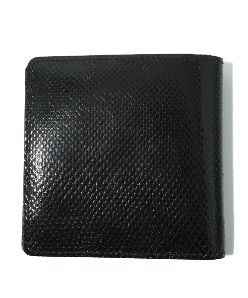BRILLA per il gusto（ブリッラペルイルグースト）の「AMBOISE / ヘビ革2つ折り財布（財布・メンズ・ブラック・ONE SIZE）」の2枚目の写真