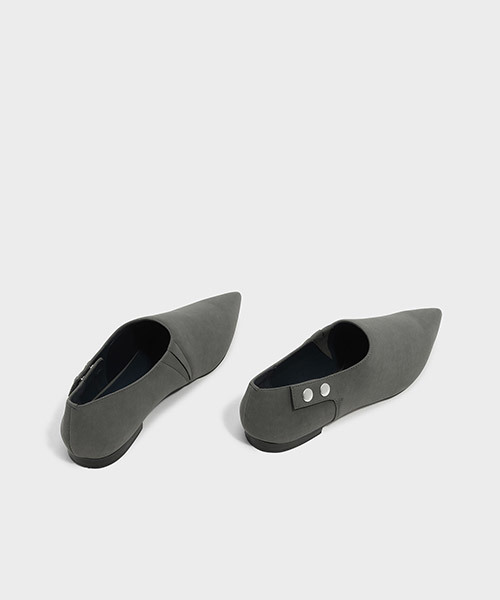 CHARLES & KEITH（チャールズ & キース）の「ポインテッドトゥフラット / POINTED TOE FLATS（バレエシューズ・レディース・ブラック/グレー・22.5cm/23cm/24.5cm/25cm/23.5cm）」の6枚目の写真
