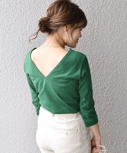 Prefer SHIPS（プリファーシップス）の「BLUEBIRD BOULEVARD:【SHIPS別注】バックVネックプルオーバー◇（Tシャツ/カットソー・レディース・オフホワイト/ブラック/グリーン/ラベンダー・ONE SIZE）」の14枚目の写真