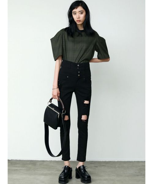 EMODA（エモダ）の「アシンメトリークラッシュハイウエストパギンス（デニムパンツ・レディース・ライトブルー/ブラック/インディゴブルー・SMALL/MEDIUM/X-SMALL）」の6枚目の写真