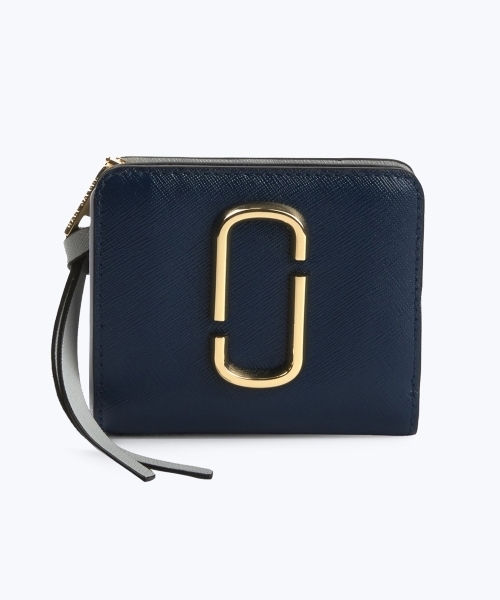 MARC JACOBS(マークジェイコブス)の「THE SNAPSHOT MINI COMPACT WALLET/ザ スナップショット ミニ コンパクト ウォレット ミニ財布(財布・レディース・ブラック系その他/グレー系その他/ブルー系その他・ONE SIZE)」の3枚目の写真