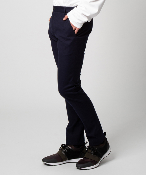 HUGO（ヒューゴ）の「エクストラスリムフィット ヴァージンウール パンツ ウィズ テクスチャード ストラクチャー（その他パンツ・メンズ・ネイビー・44/46/48/50/52）」の9枚目の写真