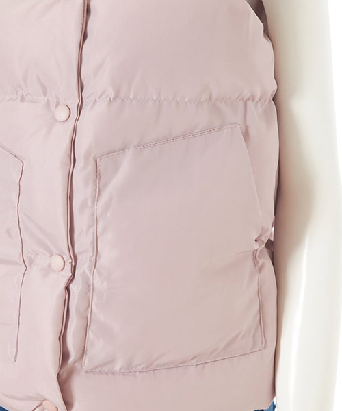 fifth(フィフス)の「ハイネック中綿ベスト(ベスト・レディース・ホワイト/ブラック/ピンク・MEDIUM)」の10枚目の写真