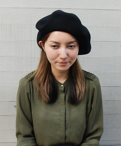 B印 YOSHIDA(BEAMS×PORTER)(ビージルシヨシダ)の「石塚啓次“BUENA VISTA” Basque Hat(13.5) (ハット・メンズ・グレー/チャコールグレー/ブラック/ブラック系その他/レッド系その他/ワイン・ONE SIZE)」の16枚目の写真
