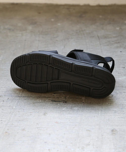 NEW BALANCE(ニューバランス)の「NEW BALANCE(ニューバランス)スポーツサンダル(サンダル・レディース・ブラック・23cm/25cm/24cm)」の5枚目の写真