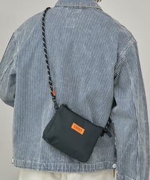 UNIVERSAL OVERALL（ユニバーサルオーバーオール）の「【UNIVERSAL OVERALL】DELTAサコッチ デルタサコッチ コンパクトサコッシュショルダーバッグ UVO-022（ショルダーバッグ）」