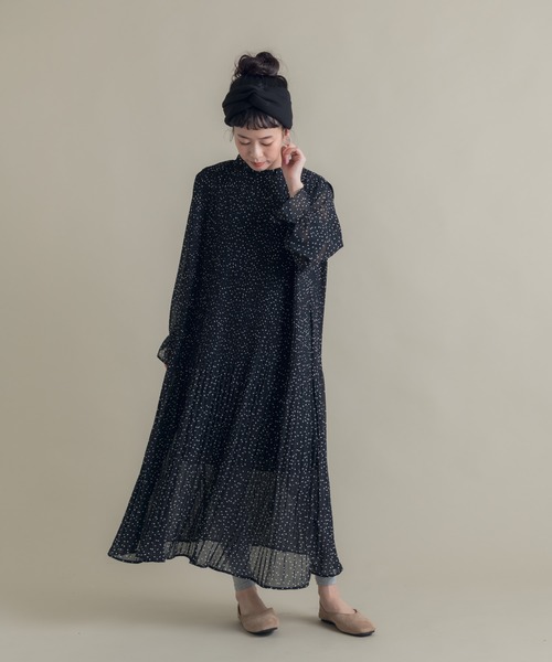 Libra Cue（リブラ キュー）の「Libra フリルカラープリーツワンピース（ワンピース・レディース・ブラック/ベージュ/ブラウン/オフホワイト・FREE）」の10枚目の写真