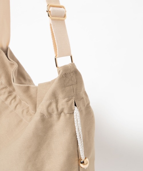 WEGO（ウィゴー）の「WEGO/キャンバス巾着トートバッグ（トートバッグ・レディース・キナリ/ブラック/ベージュ・FREE）」の17枚目の写真