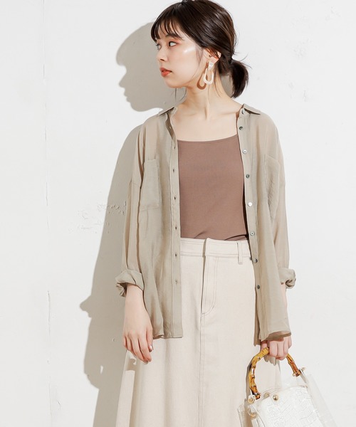 natural couture（ナチュラルクチュール）の「シアービッグシャツ（シャツ/ブラウス・レディース・ベージュ/カーキ/イエロー/アイボリー・FREE）」の3枚目の写真