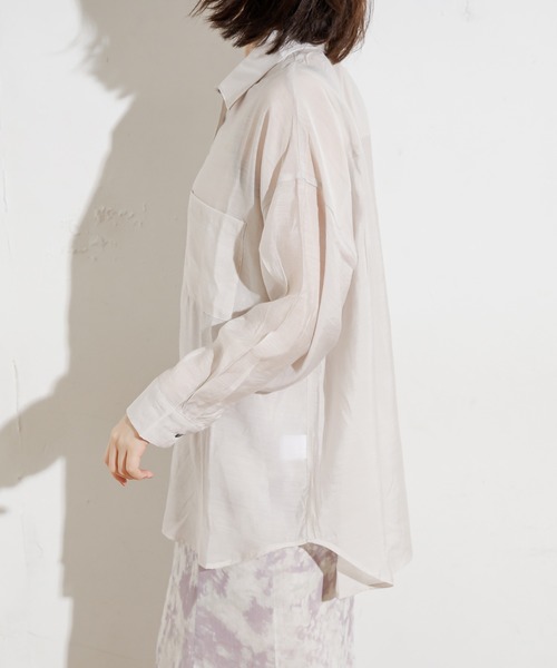 natural couture（ナチュラルクチュール）の「シアービッグシャツ（シャツ/ブラウス・レディース・ベージュ/カーキ/イエロー/アイボリー・FREE）」の11枚目の写真