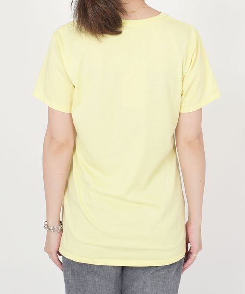SHIPS(シップス)の「slic slic:VネックTEE◇(Tシャツ/カットソー・レディース・ホワイト/ブラック/イエロー/ライトグリーン・ONE SIZE)」の7枚目の写真