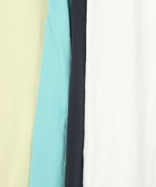 SHIPS(シップス)の「slic slic:VネックTEE◇(Tシャツ/カットソー・レディース・ホワイト/ブラック/イエロー/ライトグリーン・ONE SIZE)」の12枚目の写真