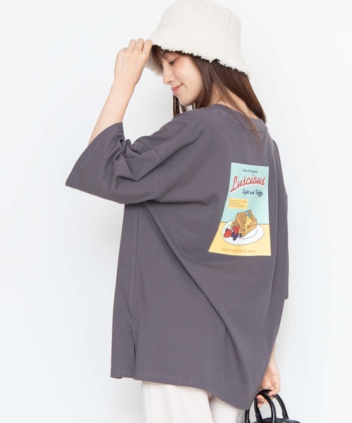 WEGO(ウィゴー)の「WEGO/CLASSICWAFFLE バックプリントTシャツ(Tシャツ/カットソー・レディース・ダークグリーン/ベージュ/パープル/スミクロ・FREE)」の5枚目の写真