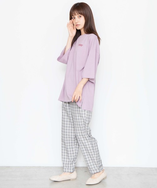 WEGO(ウィゴー)の「WEGO/CLASSICWAFFLE バックプリントTシャツ(Tシャツ/カットソー・レディース・ダークグリーン/ベージュ/パープル/スミクロ・FREE)」の15枚目の写真