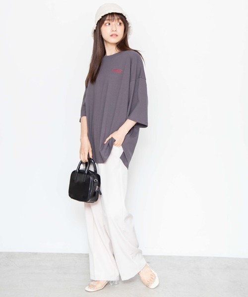 WEGO(ウィゴー)の「WEGO/CLASSICWAFFLE バックプリントTシャツ(Tシャツ/カットソー・レディース・ダークグリーン/ベージュ/パープル/スミクロ・FREE)」の6枚目の写真