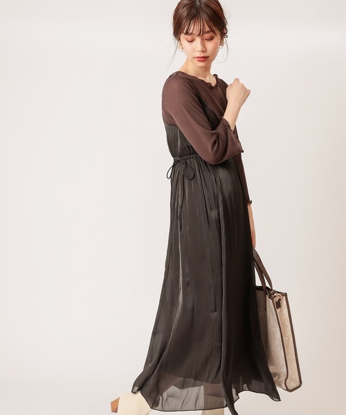 natural couture（ナチュラルクチュール）の「【WEB限定】着回しできるメロートップスとキャミワンピセット（ワンピース・レディース・ブラック/ダークブラウン/グレー/サックスブルー・FREE）」の19枚目の写真