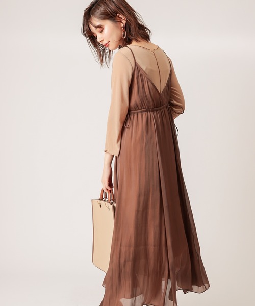 natural couture（ナチュラルクチュール）の「【WEB限定】着回しできるメロートップスとキャミワンピセット（ワンピース・レディース・ブラック/ダークブラウン/グレー/サックスブルー・FREE）」の6枚目の写真