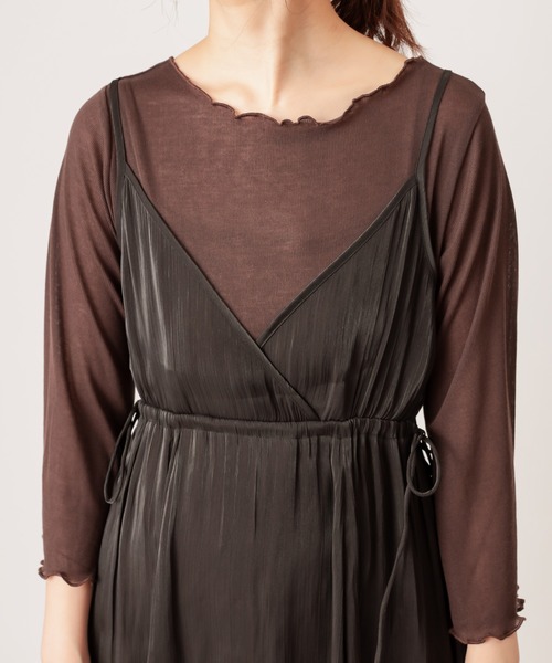 natural couture（ナチュラルクチュール）の「【WEB限定】着回しできるメロートップスとキャミワンピセット（ワンピース・レディース・ブラック/ダークブラウン/グレー/サックスブルー・FREE）」の11枚目の写真