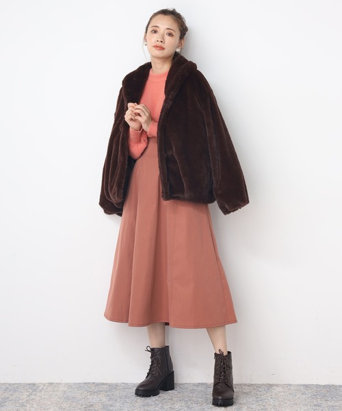 one after another NICE CLAUP(ワンアフターアナザーナイスクラップ)の「フェイクファーコート(その他アウター・レディース・アイボリー/ブラウン/ベージュ/ブルーグレー・FREE)」の7枚目の写真