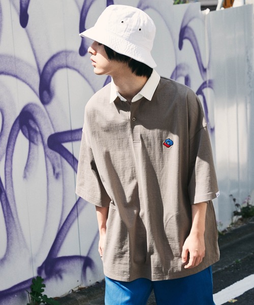 SPOC STORE(スポックストア)の「【SPOC STORE】ワンポイント刺繍 オーバーサイズラガーシャツ(Tシャツ/カットソー・メンズ・グリーン/モカ/コバルトブルー・M/L)」の6枚目の写真