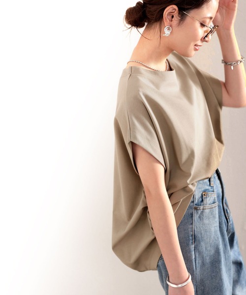 classicalelf(クラシカルエルフ)の「綿100%、夏もさらり滑らか。シンプルフレンチタックプルオーバー(Tシャツ/カットソー・レディース・ホワイト/ブラック/ベージュ/ブルー/ブラウン/グリーン/モカ・MEDIUM/LARGE/X-LARGE/SMALL)」の4枚目の写真