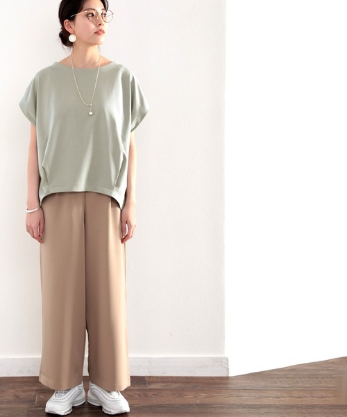 classicalelf(クラシカルエルフ)の「綿100%、夏もさらり滑らか。シンプルフレンチタックプルオーバー(Tシャツ/カットソー・レディース・ホワイト/ブラック/ベージュ/ブルー/ブラウン/グリーン/モカ・MEDIUM/LARGE/X-LARGE/SMALL)」の8枚目の写真