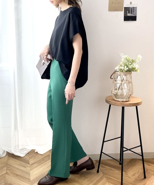 classicalelf(クラシカルエルフ)の「綿100%、夏もさらり滑らか。シンプルフレンチタックプルオーバー(Tシャツ/カットソー・レディース・ホワイト/ブラック/ベージュ/ブルー/ブラウン/グリーン/モカ・MEDIUM/LARGE/X-LARGE/SMALL)」の12枚目の写真