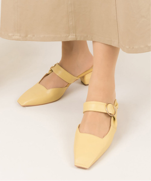 RANDA(ランダ)の「ソフト ねじりストラップスクエアカットミュール(パンプス・レディース・イエロー/グリーン/クリーム・M/L/LL/S)」の10枚目の写真