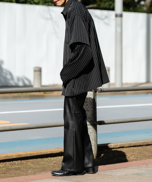 Adoon plain（アドーンプレーン）の「【Adoon plain】スリーブレイヤードシャツ（シャツ/ブラウス・メンズ・ホワイト/ブラック/グレイッシュブルー・MEDIUM/LARGE）」の6枚目の写真